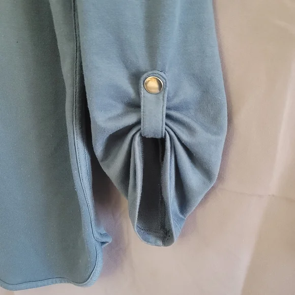 Cupio Women's Blue 3/4 Sleeve Scoop-Neck Top, Size Medium - Picture 5 of 5